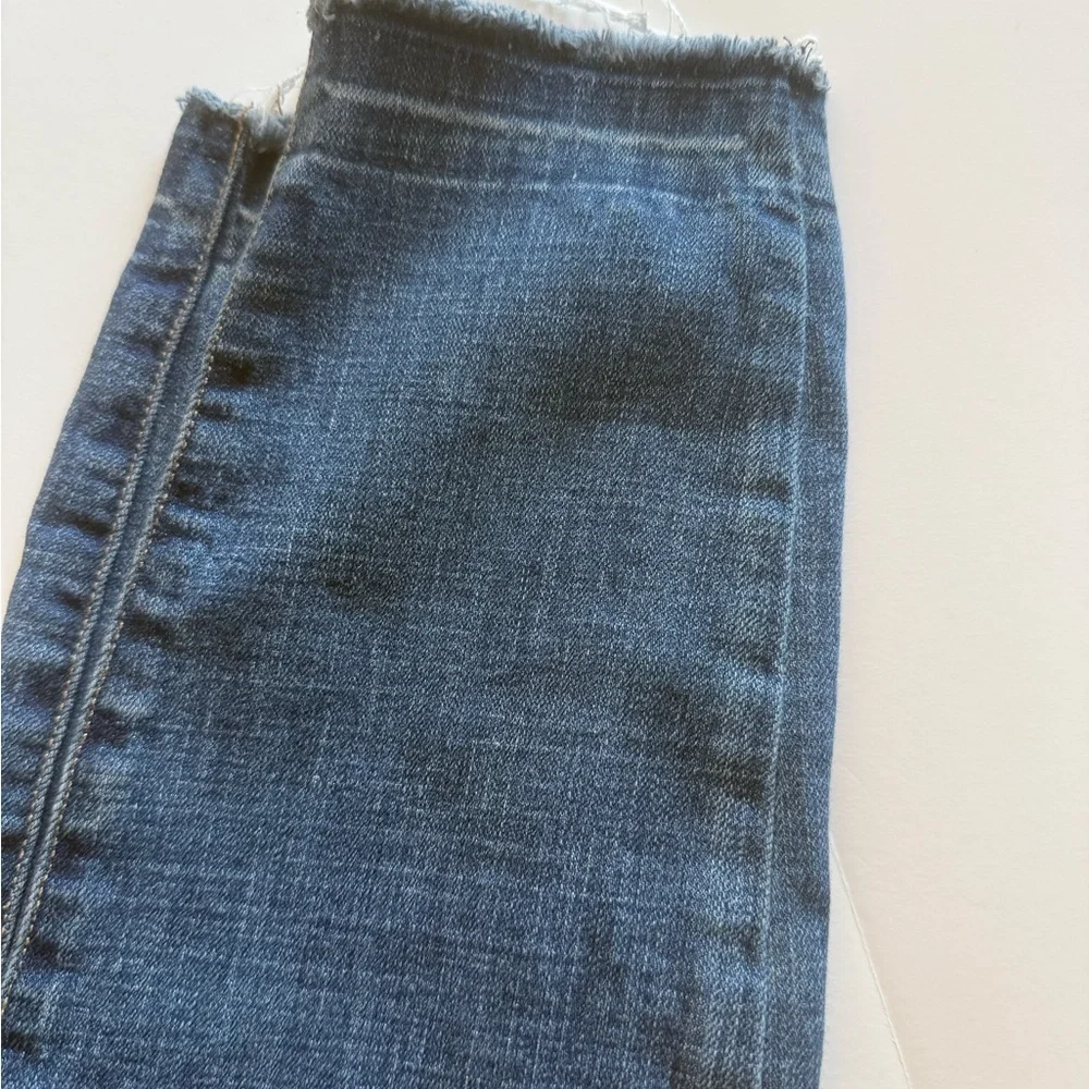 Lucky Brand Jeans - Picture 2 of 6